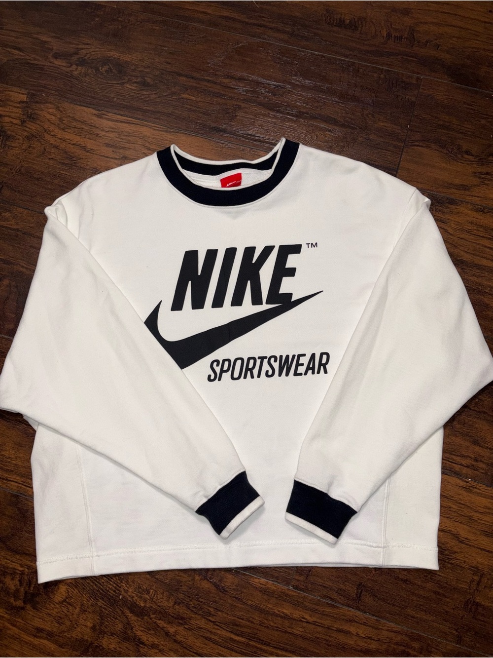 Nike White Crewneck Sweatshirt with Black Trim and Logo